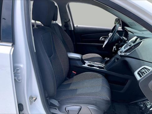 Used 2017 GMC Terrain SLE w/ Chrome Edition AWD/4WD image 9