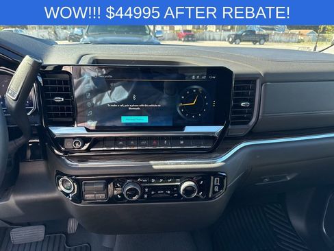 Used 2025 Chevrolet Silverado 1500 LT image 22