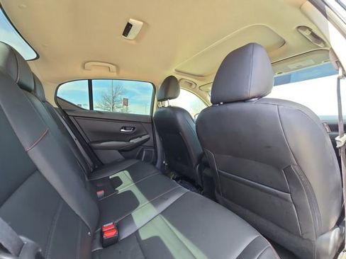 Used 2025 Nissan Sentra SR w/ SR Premium Package image 27