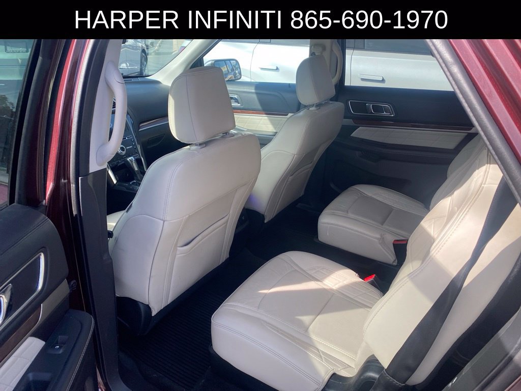 Used 2018 Ford Explorer Platinum AWD/4WD image 7