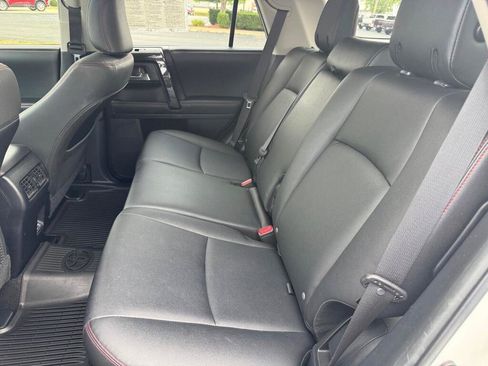 Certified 2020 Toyota 4Runner TRD Off-Road Premium w/ Moonroof Package AWD/4WD image 7