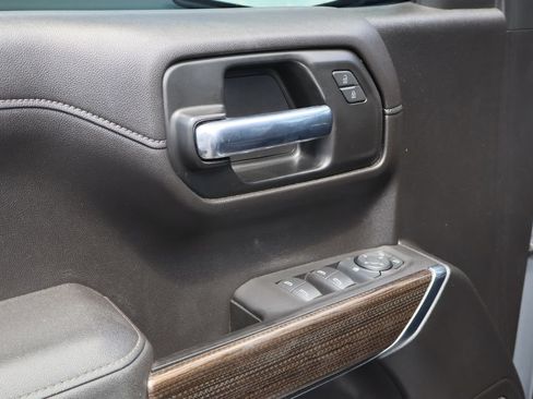 Used 2021 Chevrolet Silverado 1500 LT Trail Boss w/ Convenience Package II AWD/4WD image 20
