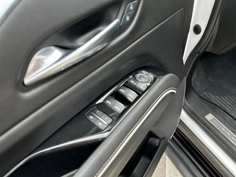 Used 2022 Cadillac Escalade Sport w/ Touring Package AWD/4WD image 16