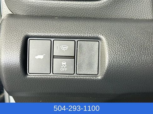 Used 2025 Honda Pilot Elite image 12