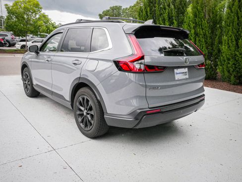 Used 2025 Honda CR-V EX-L image 9