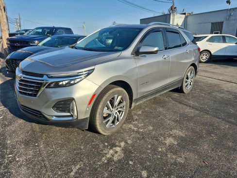 Used 2024 Chevrolet Equinox Premier AWD/4WD image 3