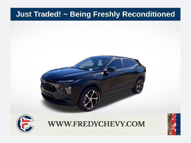 Used 2024 Chevrolet Trax RS w/ Driver Confidence Package FWD image 1