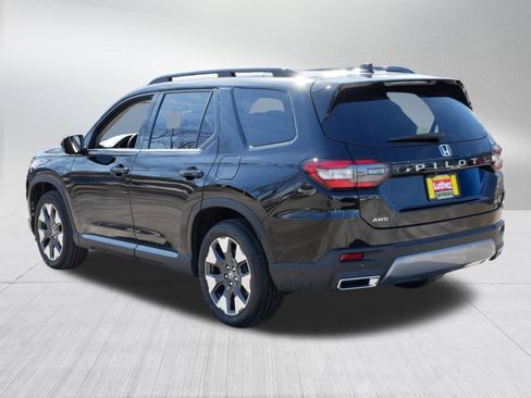 Certified 2026 Honda Pilot Elite image 5