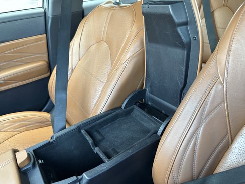 Used 2019 Toyota Avalon Limited w/ All Weather Liner Package image 23