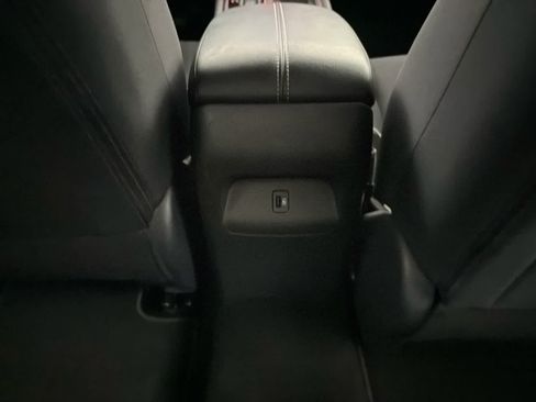 Certified 2025 Nissan Sentra SV w/ All-Weather Package FWD image 21