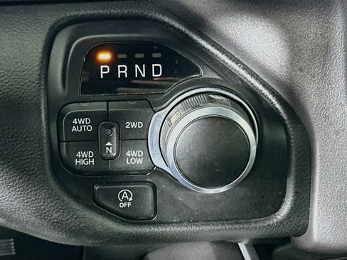 Used 2023 RAM 1500 Big Horn AWD/4WD image 25