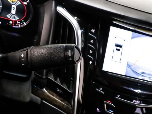 Used 2016 Cadillac Escalade Platinum AWD/4WD image 36
