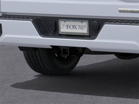 Used 2026 GMC Sierra 1500 Elevation image 13