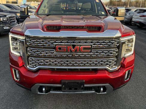 Certified 2022 GMC Sierra 3500 Denali image 2