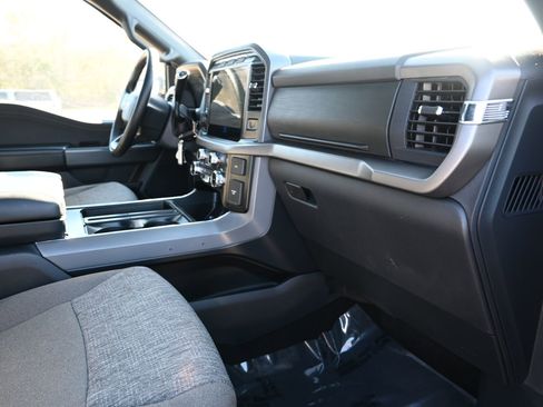 Used 2024 Ford F150 XLT w/ Mobile Office Package image 20