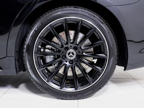 Used 2025 Mercedes-Benz S 580 4MATIC Sedan image 29