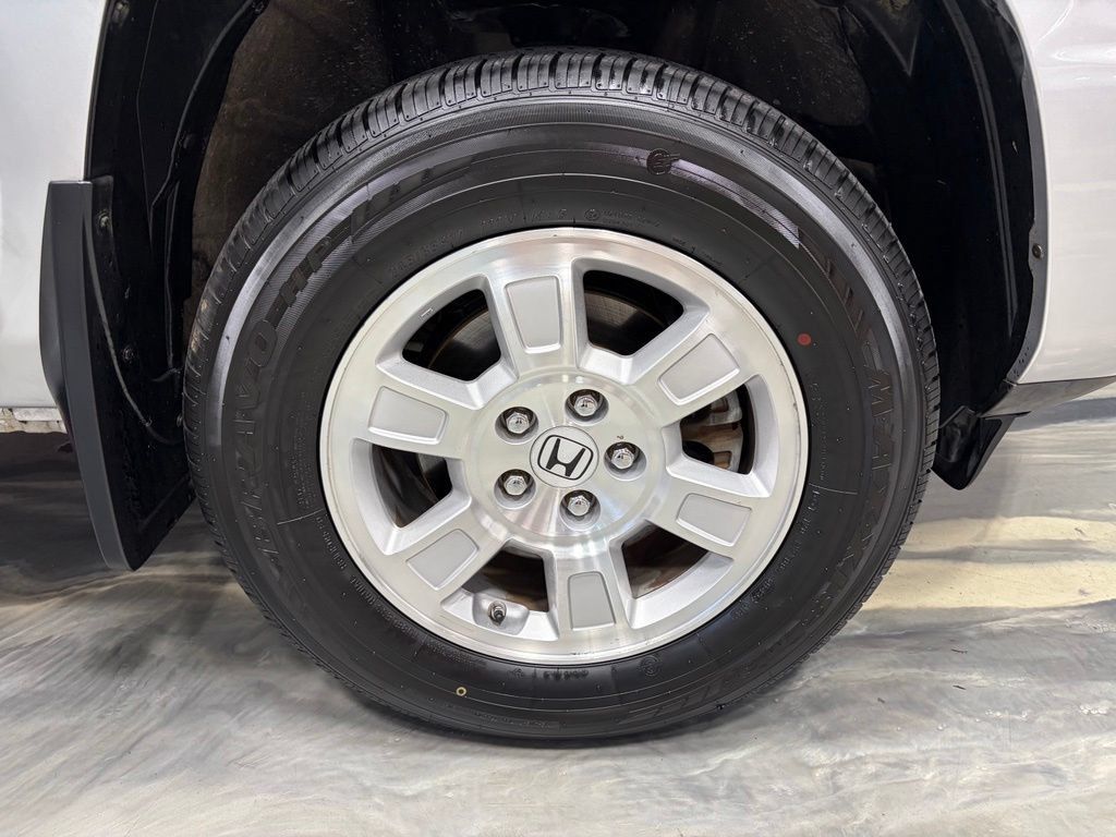 Used 2014 Honda Ridgeline RTS image 22