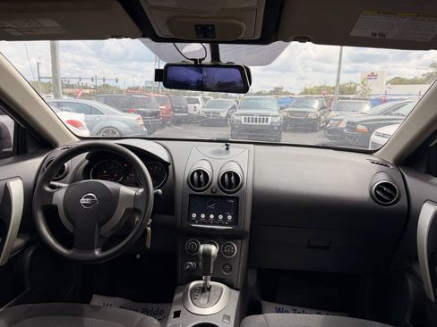 Used 2014 Nissan Rogue S FWD image 14