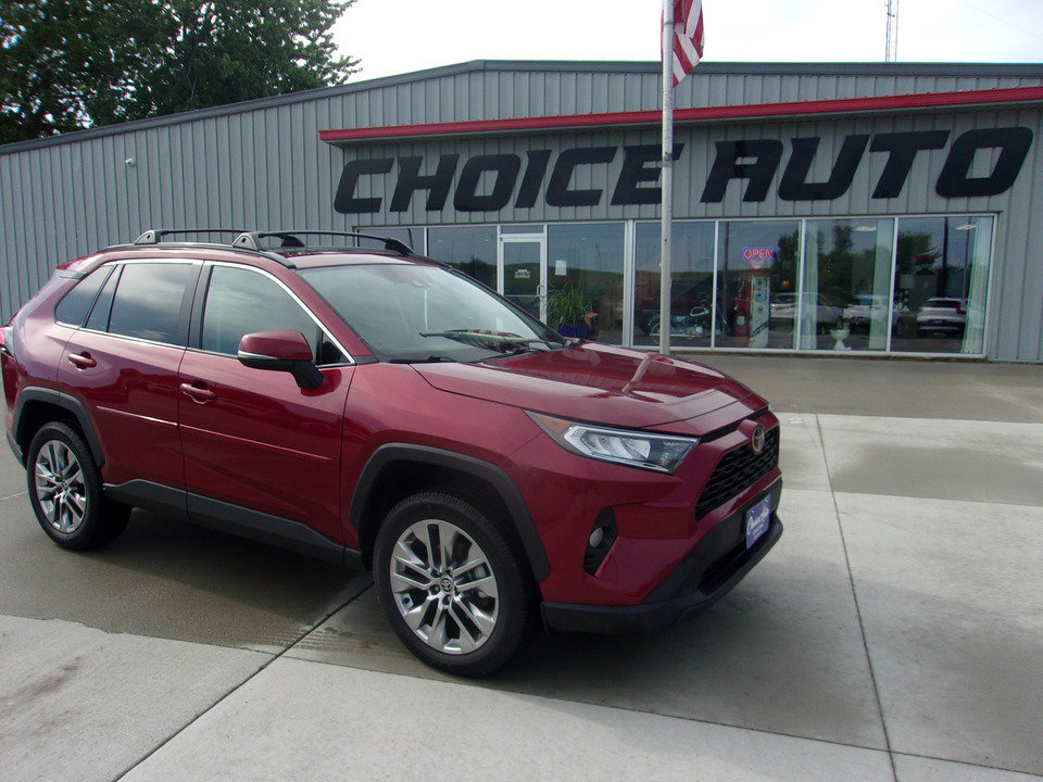 Used 2021 Toyota RAV4 XLE Premium AWD/4WD image 1