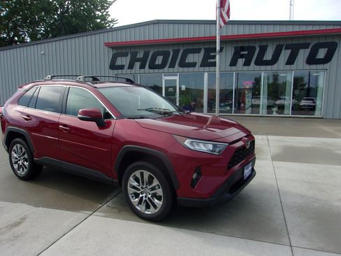 Used 2021 Toyota RAV4 XLE Premium AWD/4WD image 1