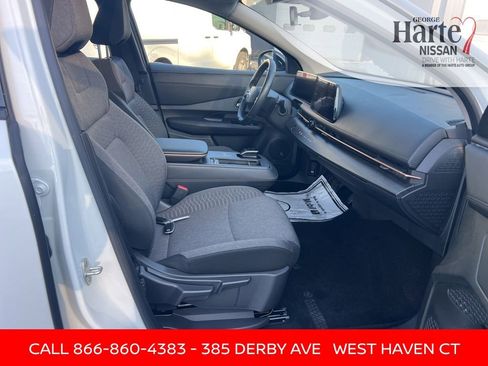 Certified 2023 Nissan Ariya FWD image 38