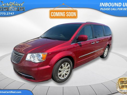Used 2015 Chrysler Town & Country Touring w/ Driver Convenience Group FWD image 1