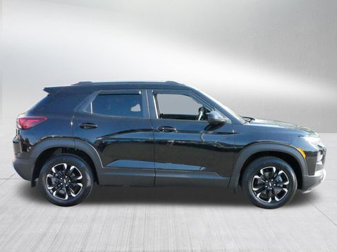 Used 2023 Chevrolet TrailBlazer LT w/ Convenience Package image 8