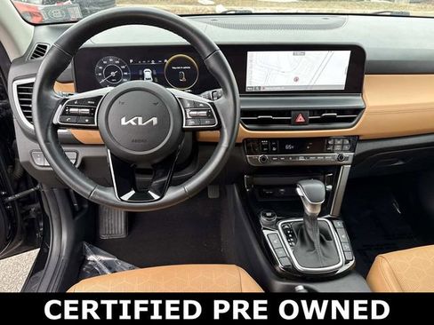 Used 2024 Kia Seltos EX image 18