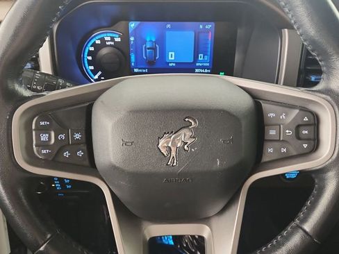 Used 2022 Ford Bronco Outer Banks image 11