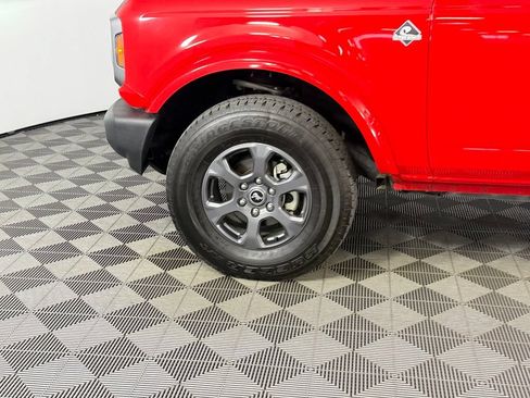 Used 2023 Ford Bronco Outer Banks AWD/4WD image 12