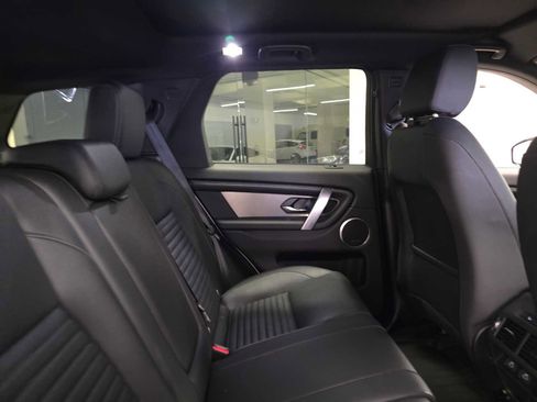 Certified 2024 Land Rover Discovery Sport Dynamic SE image 12