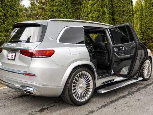 Used 2021 Mercedes-Benz Maybach GLS 600 4MATIC image 49