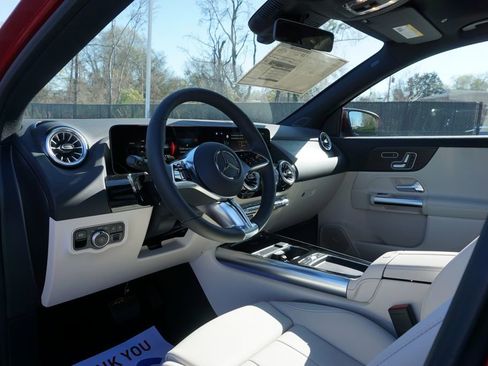 New 2026 Mercedes-Benz GLA 250 image 10