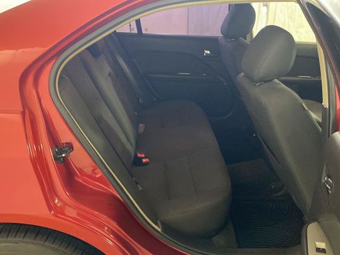 Used 2011 Ford Fusion SEL FWD image 25