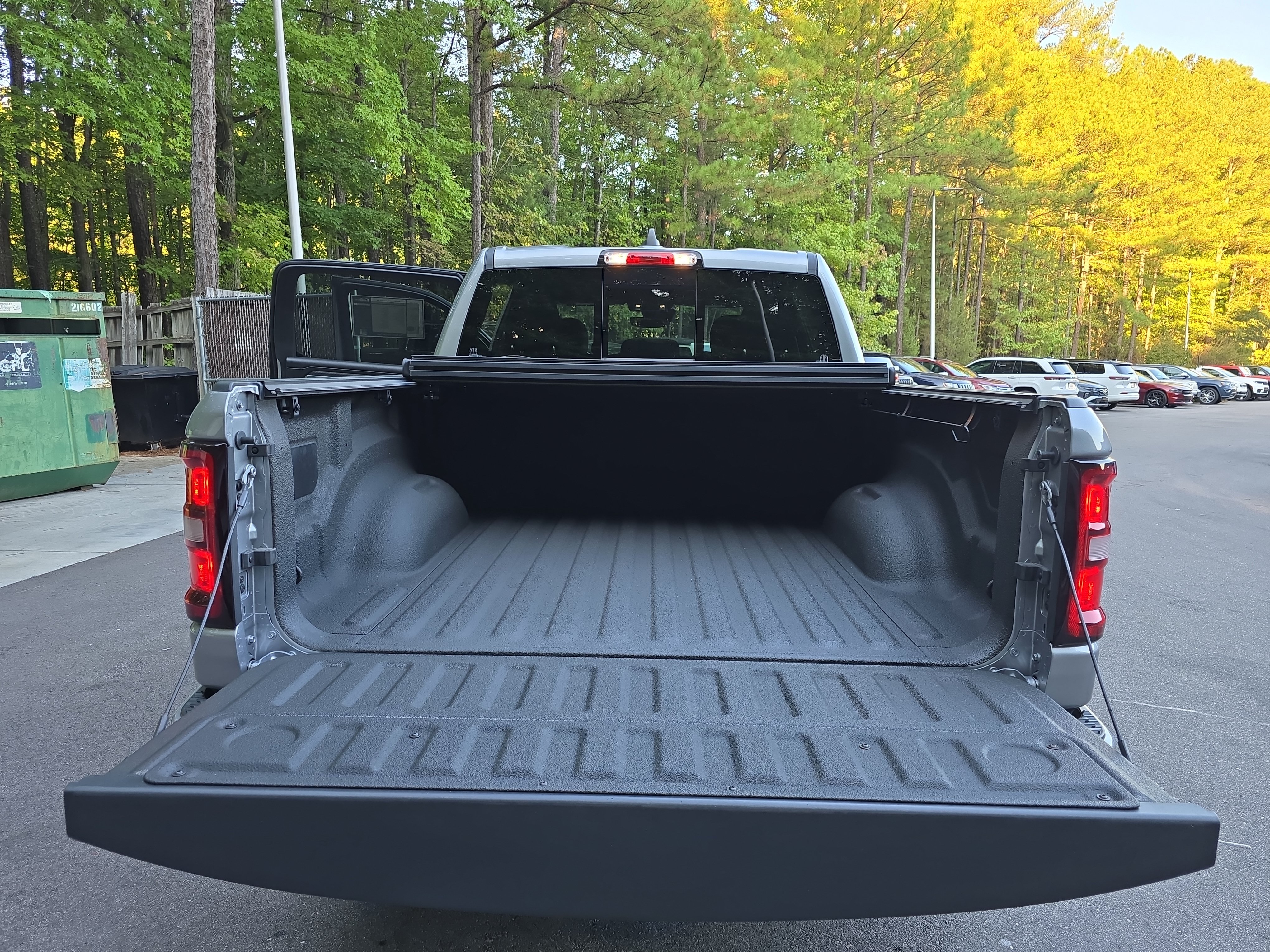 Used 2025 RAM 1500 Big Horn AWD/4WD image 12