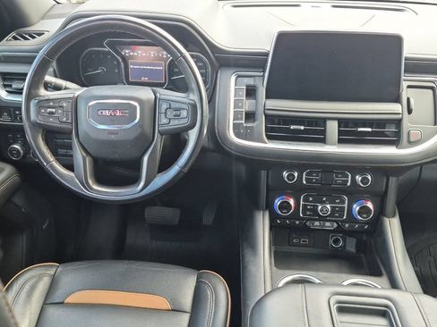 Used 2021 GMC Yukon XL AT4 w/ AT4 Premium Plus Package AWD/4WD image 14