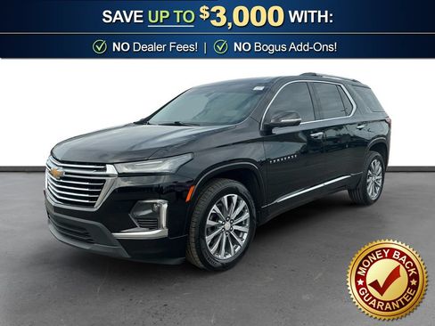 Used 2023 Chevrolet Traverse Premier FWD image 1