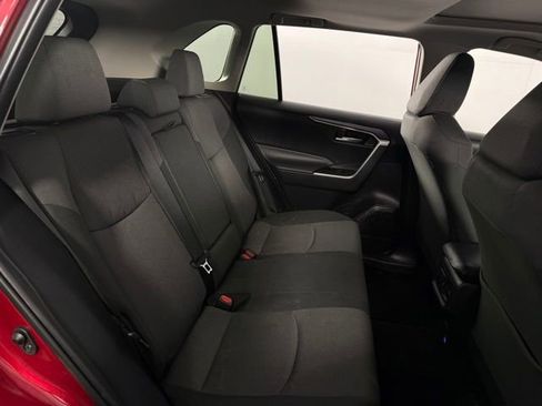 Used 2025 Toyota RAV4 XLE w/ Convenience Package image 16