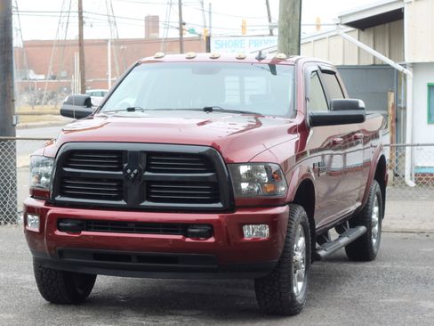 Used 2017 RAM 3500 Big Horn w/ Night Special Edition image 3
