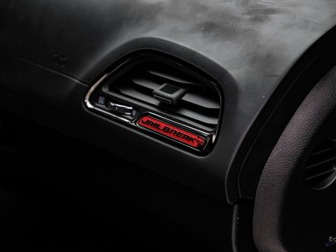 Used 2023 Dodge Challenger SRT Hellcat w/ Driver Convenience Group image 60