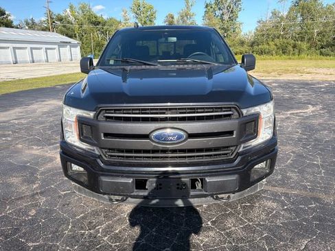 Used 2019 Ford F150 XLT w/ Equipment Group 302A Luxury AWD/4WD image 11