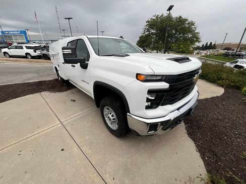 New 2024 Chevrolet Silverado 2500 W/T w/ WT Convenience Package RWD image 8