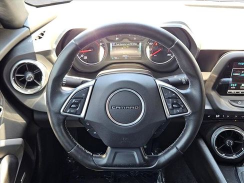 Used 2018 Chevrolet Camaro LT RWD image 13