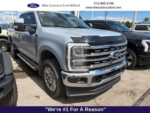 Used 2025 Ford F350 Lariat w/ Chrome Package AWD/4WD image 3