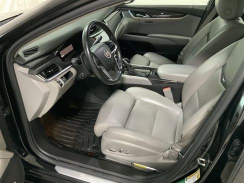 Used 2014 Cadillac XTS Luxury AWD/4WD image 13