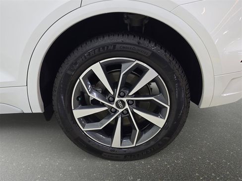 Certified 2023 Audi Q5 2.0T Premium Plus w/ Premium Plus Package image 31