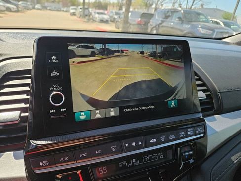 Used 2025 Honda Odyssey Sport-L image 22