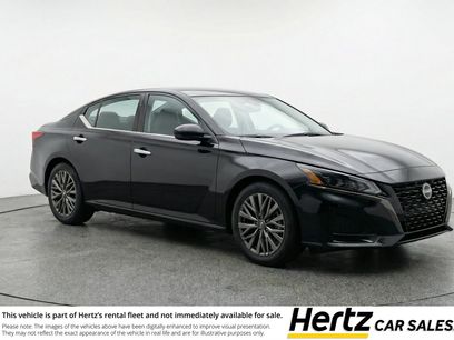 Used 2025 Nissan Altima 2.5 SV
