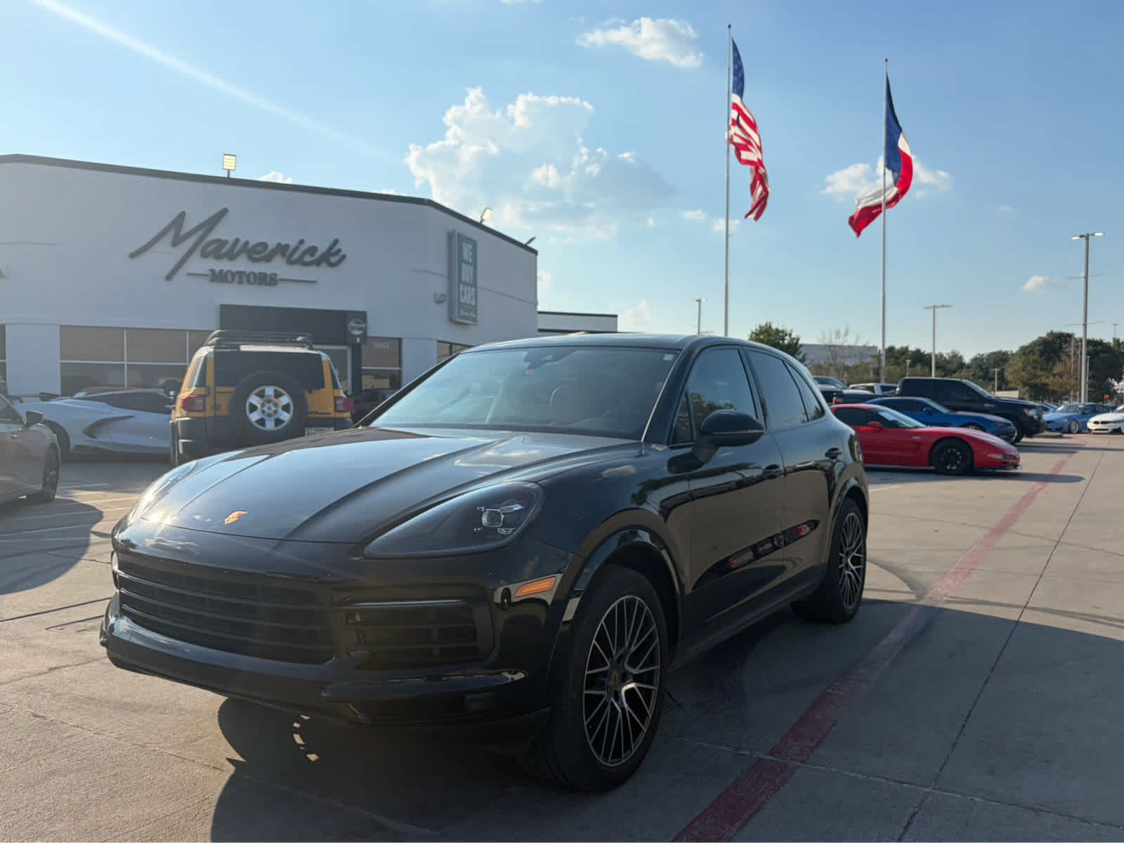Used 2019 Porsche Cayenne AWD/4WD image 1