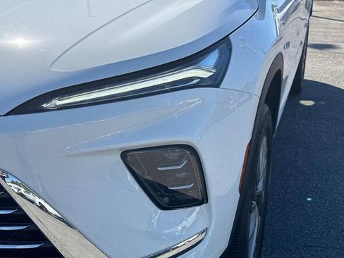 New 2026 Buick Enclave Preferred w/ Power Package image 10